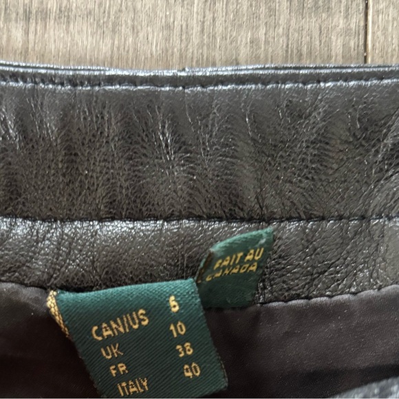 Women's Black  Pants Danier Leather - Picture 4 of 10